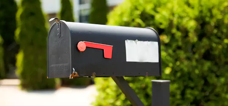 Secure Mailboxes for Packages Mentor
